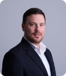 uros-djordjevic-portrait-direktor-contact